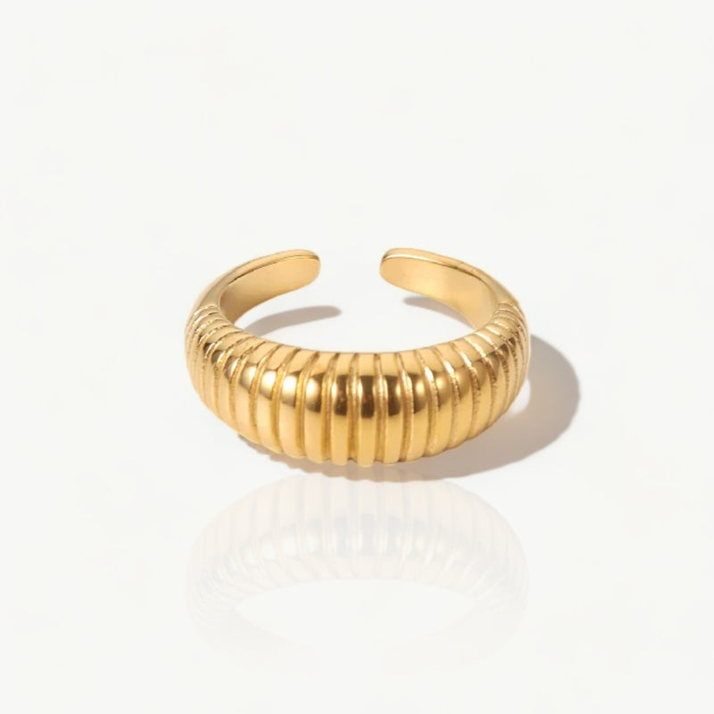 Fluted Domed Ring - Nahzshop