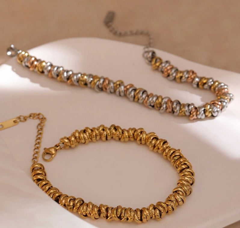 Luxury Golden Bracelet - nahzshop