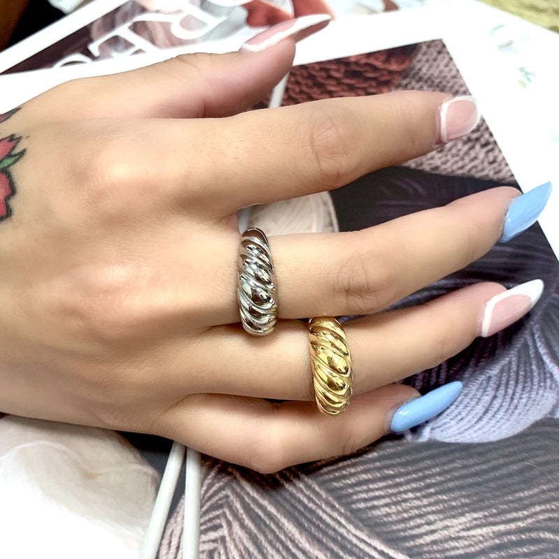 Croissant Chunky Rings - Nahzshop