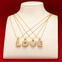 ZHUKOU high quality crystal brass gold color letter necklace for ladies good friends couple birthday gift model: VL34