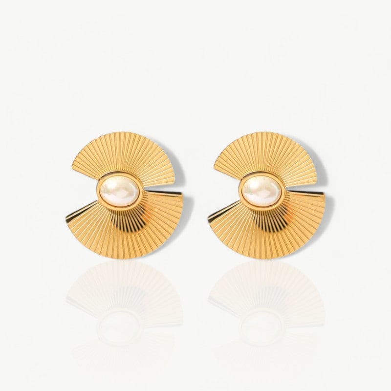 Pearl Fan Earring - Nahzshop