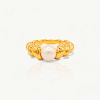 Croissant Pearl Ring - Nahzshop