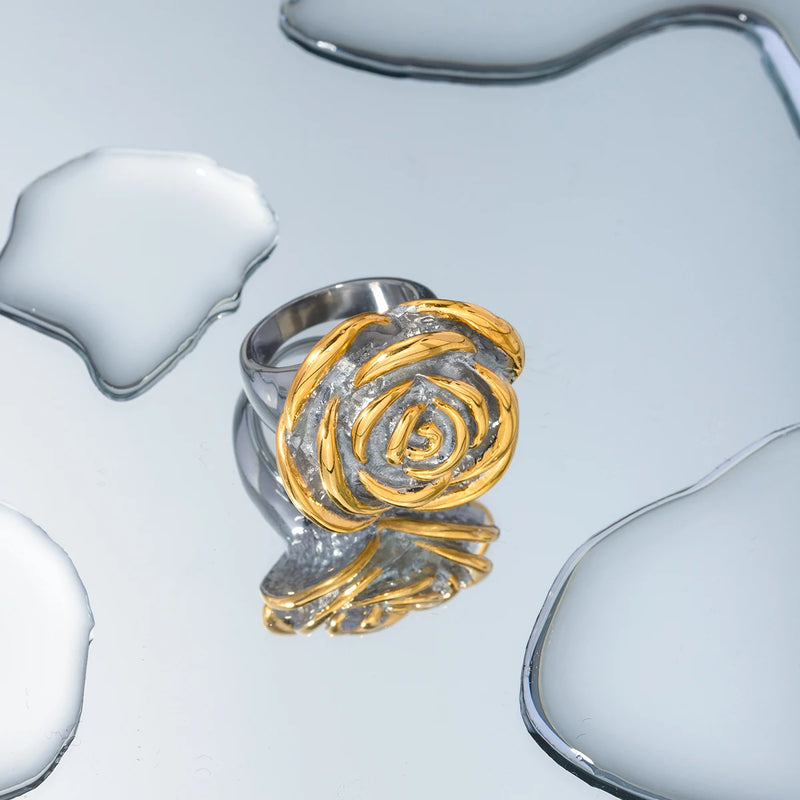 Two-Tone Flower Ring- Nahzshop