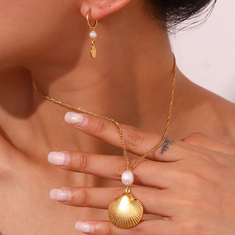 Shell Pearl Earring - Nahzshop