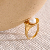 Circle Pearl Ring - Nahzshop