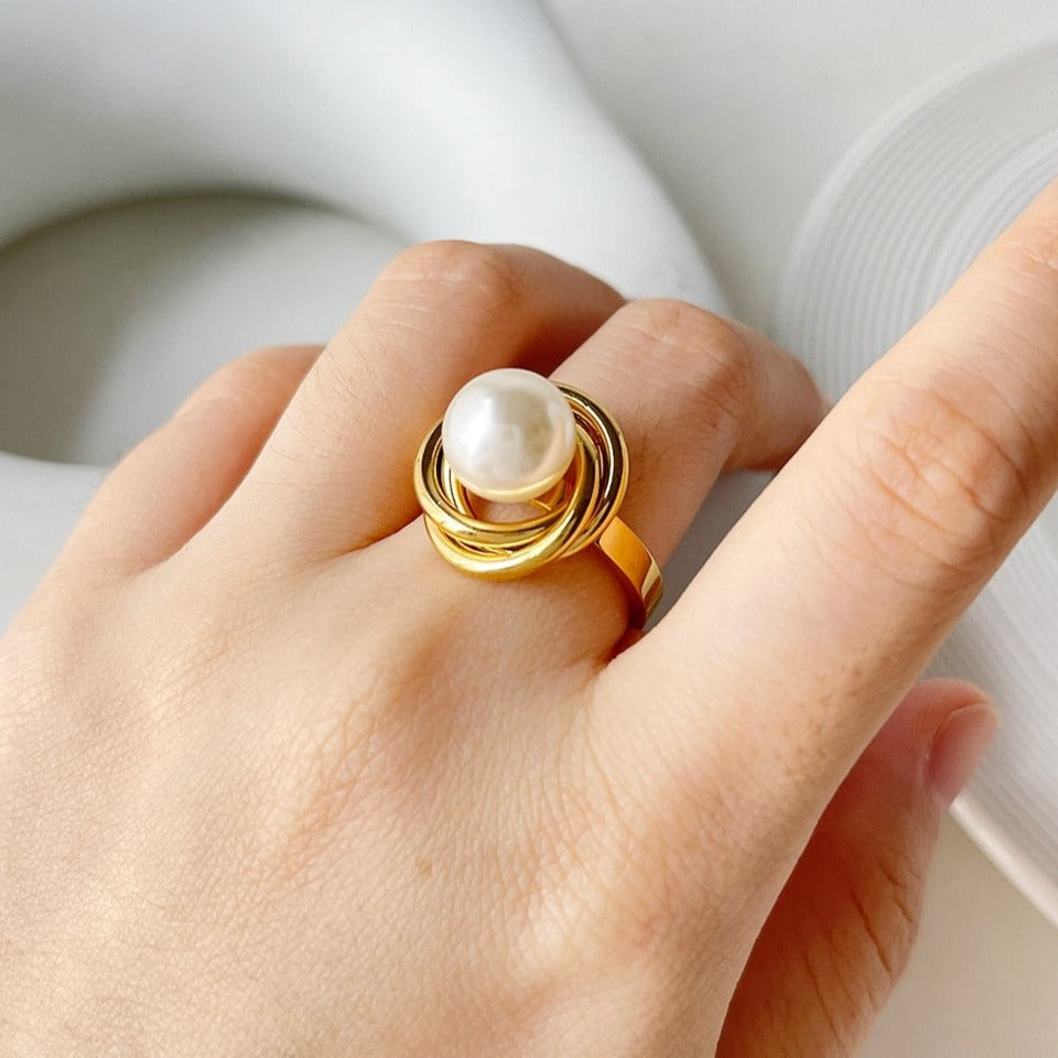 Pearl Flower Ring - Nahzshop 