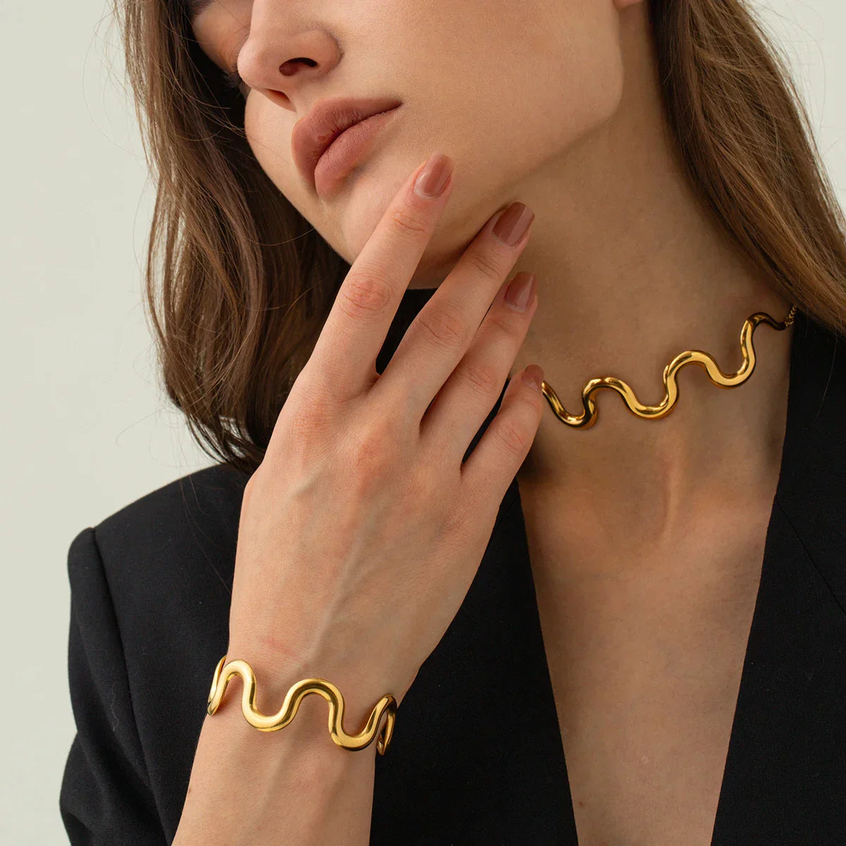 Gold Wave Bracelet- Nahzshop