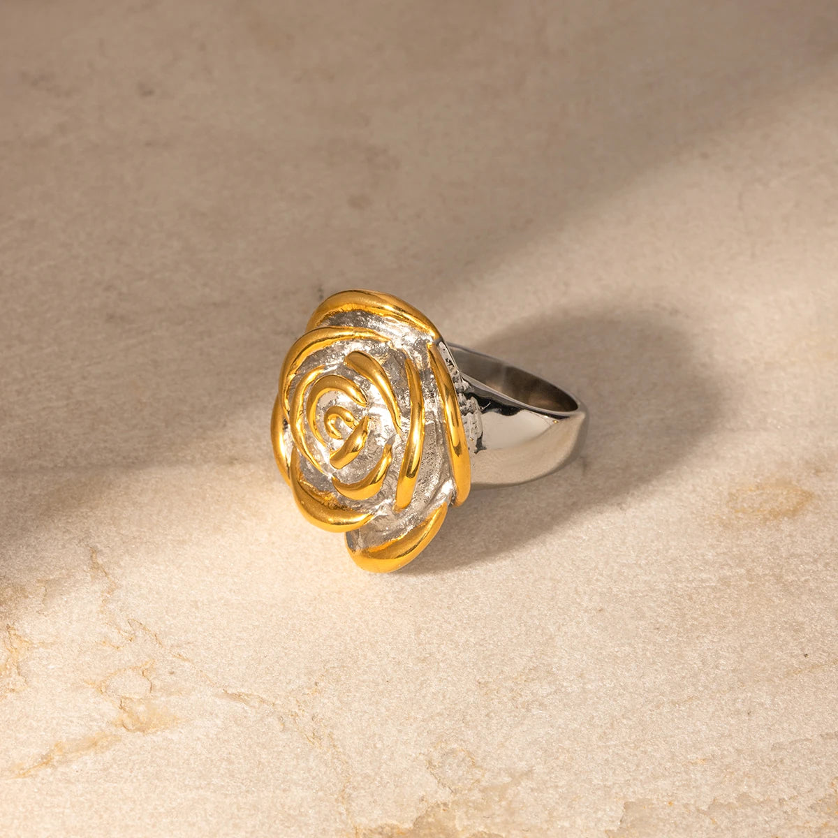 Two-Tone Flower Ring- Nahzshop