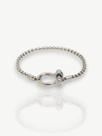 Aureon Shackle Bracelet