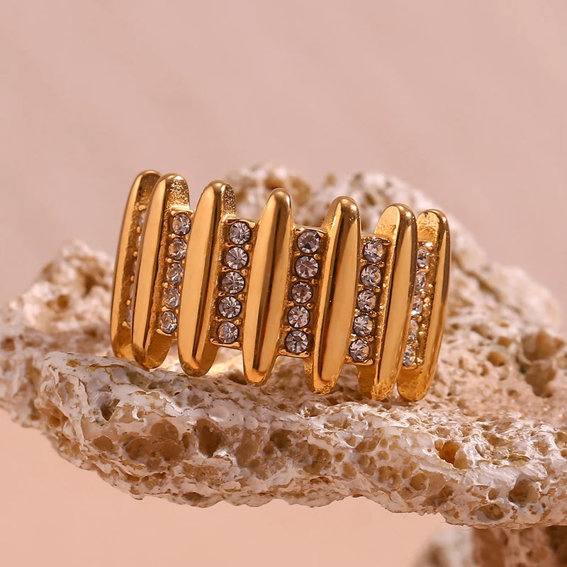 Crystal Gold Ring - Nahzshop