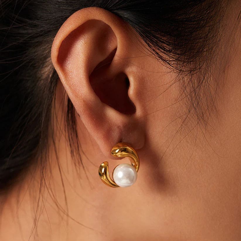 Elegant Pearl Earrings - Nahzshop