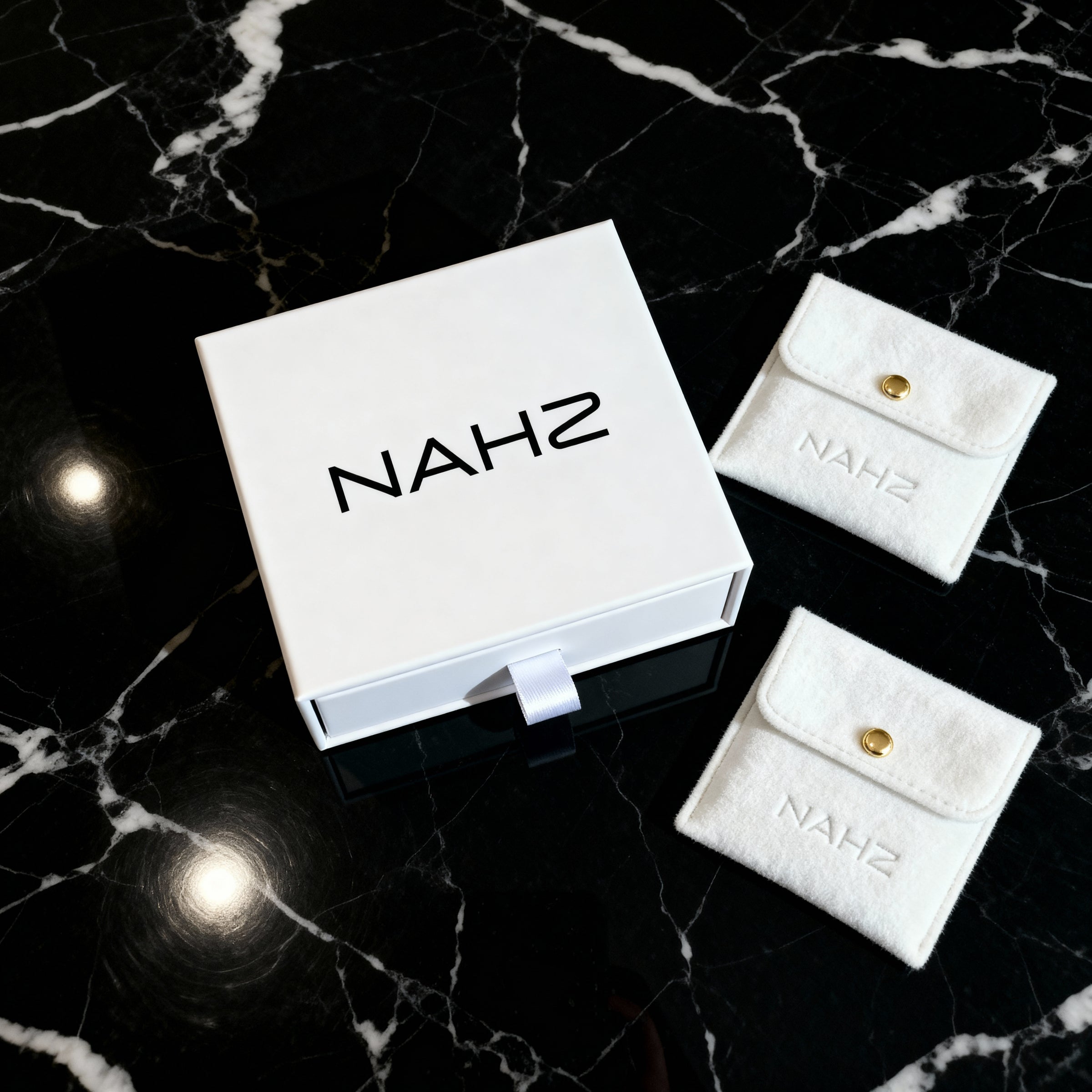 18K Gold Plated Triangular Pendant Necklace by NAHZ – Waterproof, Hypoallergenic Luxury Jewelry