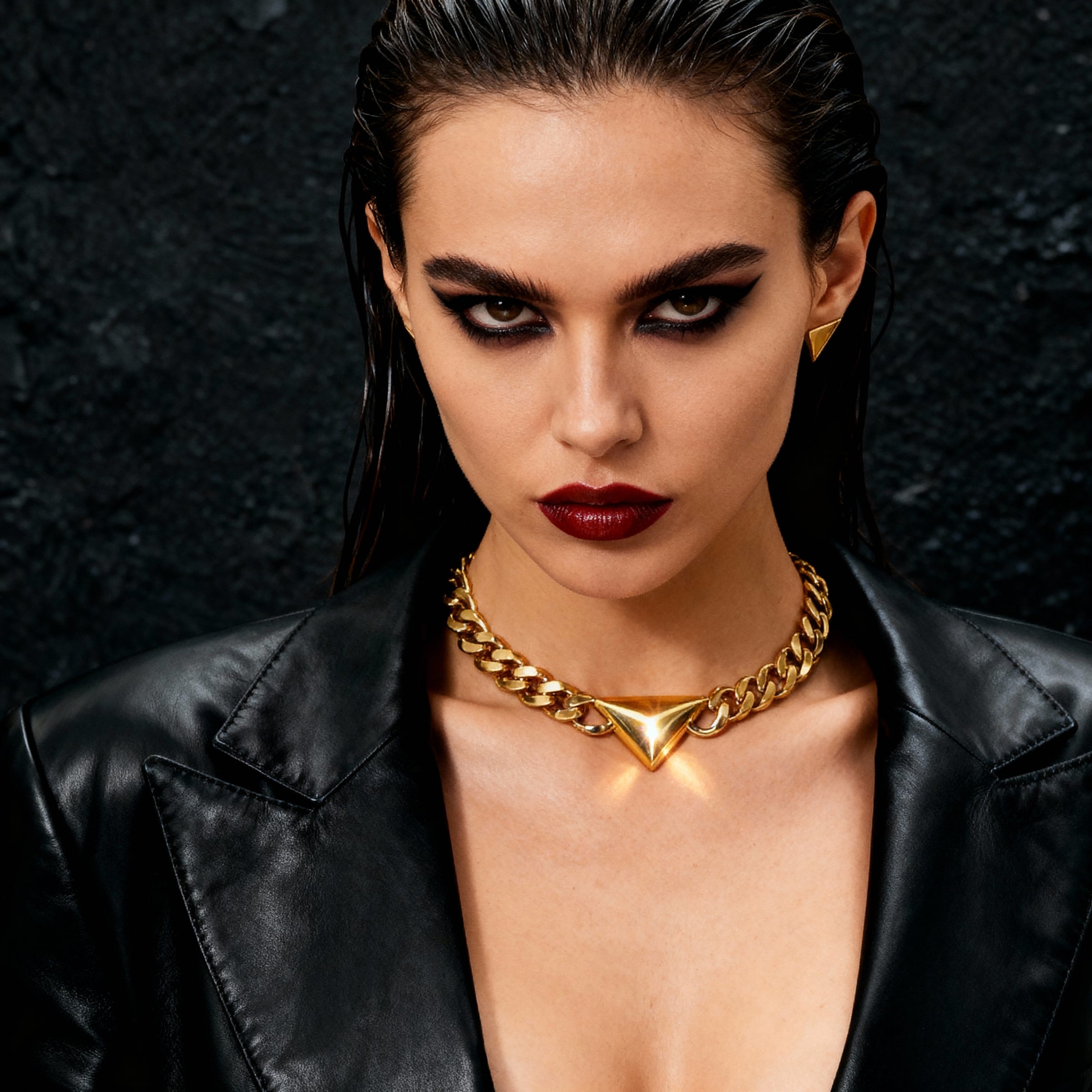 8K Gold Plated Triangular Pendant Necklace by NAHZ – Waterproof, Hypoallergenic Luxury Jewelry