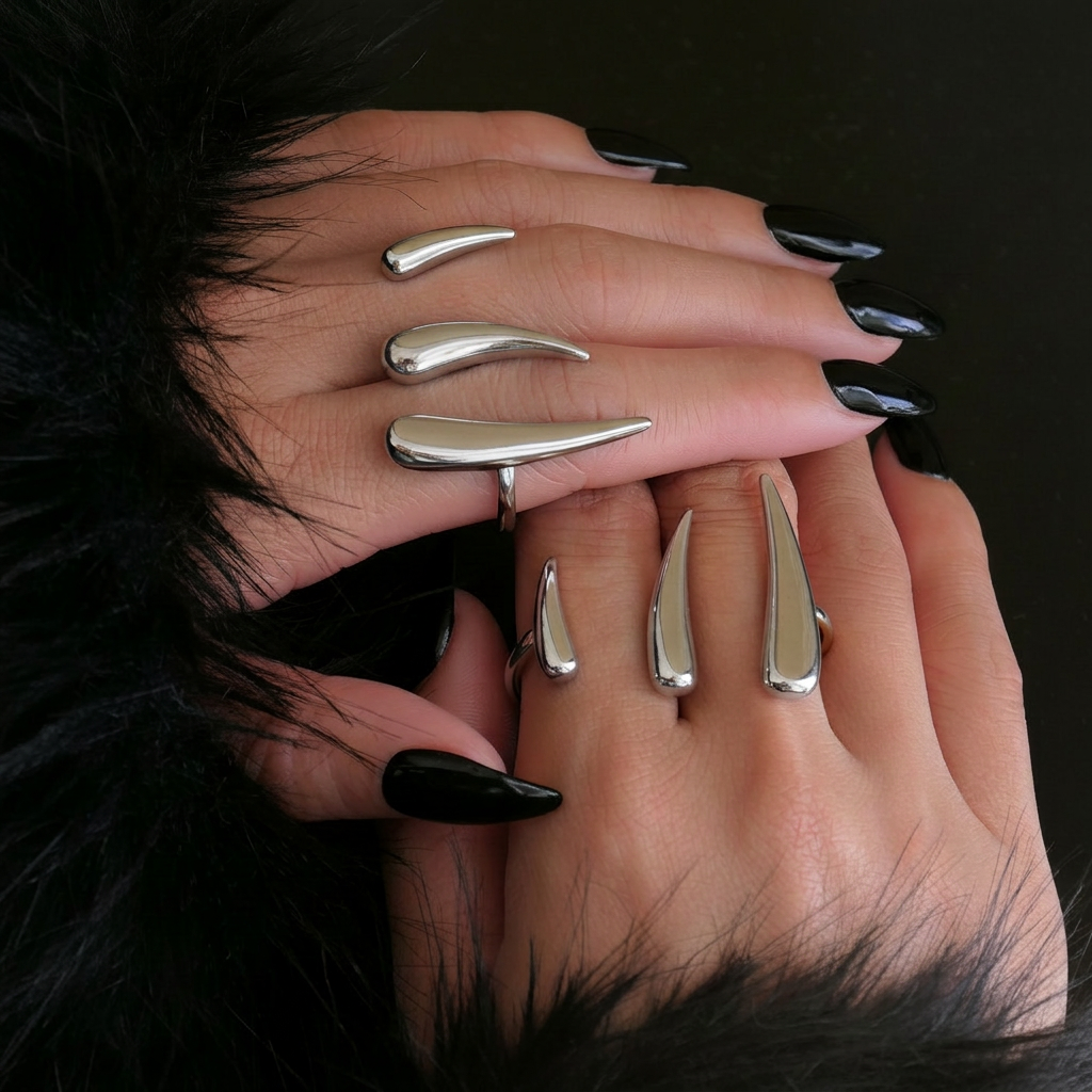Sculptural Double Finger Ring