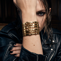 Veyra Nail Bangle